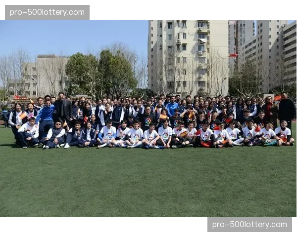 西甲“足球校园”项目三月走进加纳利群岛，覆盖三千名青少年